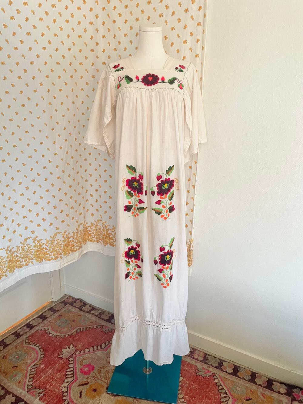 Vintage 70s Embroidered Cotton Maxi Dress Angel Sleeve Hippie Boho Festival